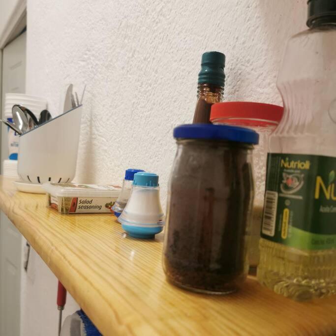 זיהואטנחו Lovely Studio Apartment With Balcony Ac & Wi-Fi, Minutes From Downtown! מראה חיצוני תמונה